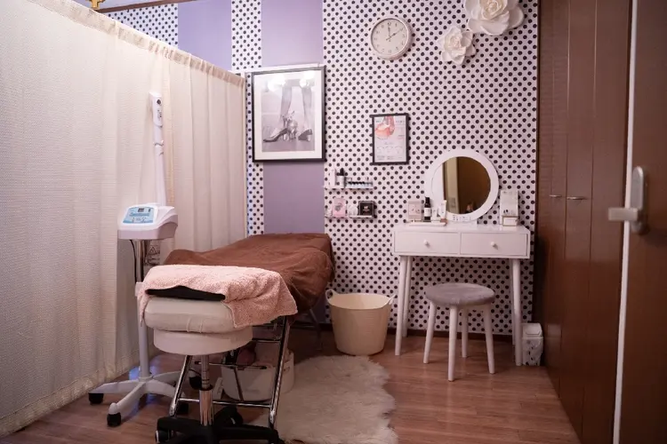 NICOLIの内観・外観1