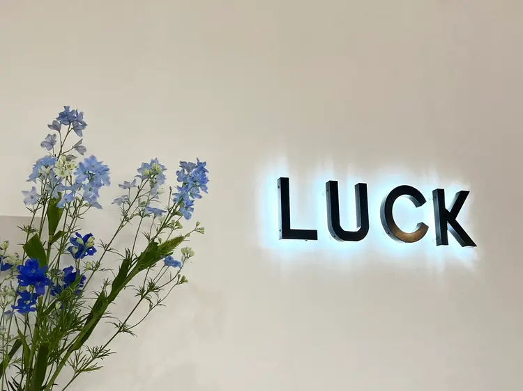 LUCK Hair Spaceの内観・外観2