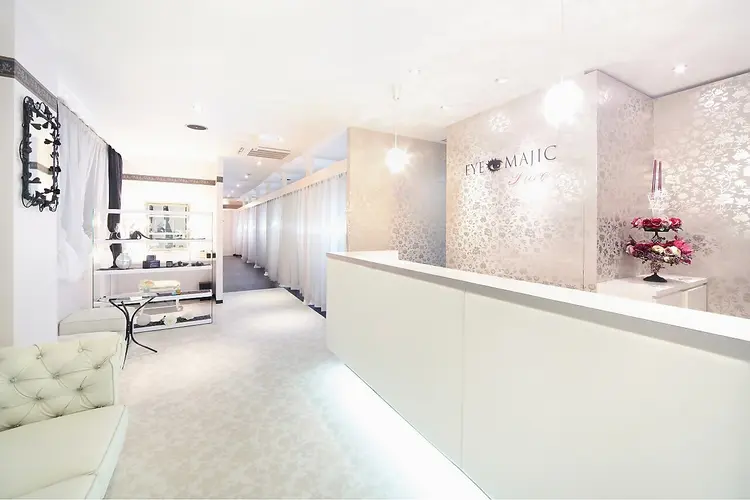 アイマジックピュア仙台一番町店の内観・外観1