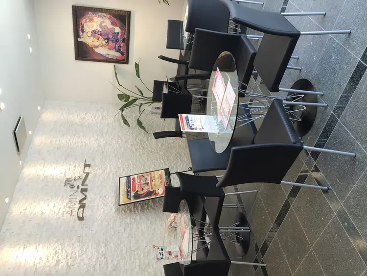 ラヴィールサロン名古屋店の内観・外観2