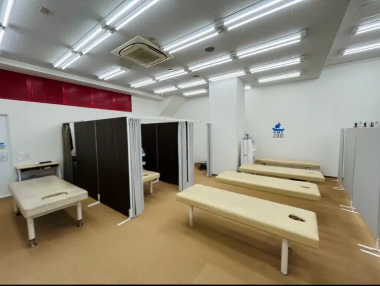 小林整骨院　西大路御池の内観・外観2