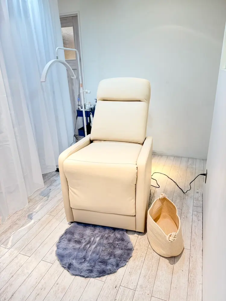 RISEL SHIBUYA &RILÜM eyelashの内観・外観2