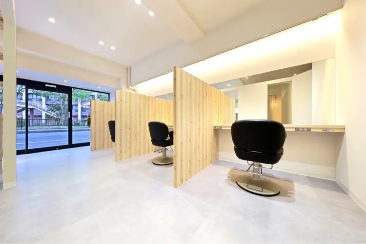 souの内観・外観2