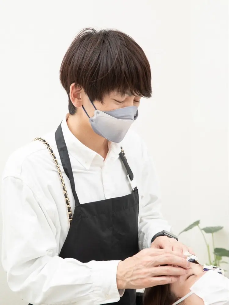まつ毛サロン　ぱちくりの内観・外観1