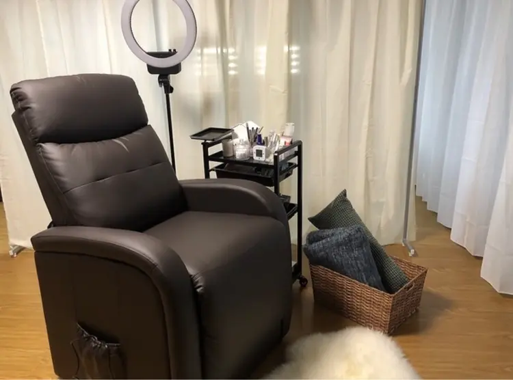 eyelashsalon Lesailes《レゼル》の内観・外観1