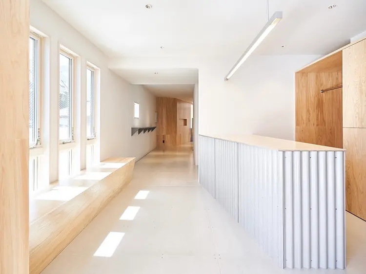 NEON鵠沼海岸の内観・外観1