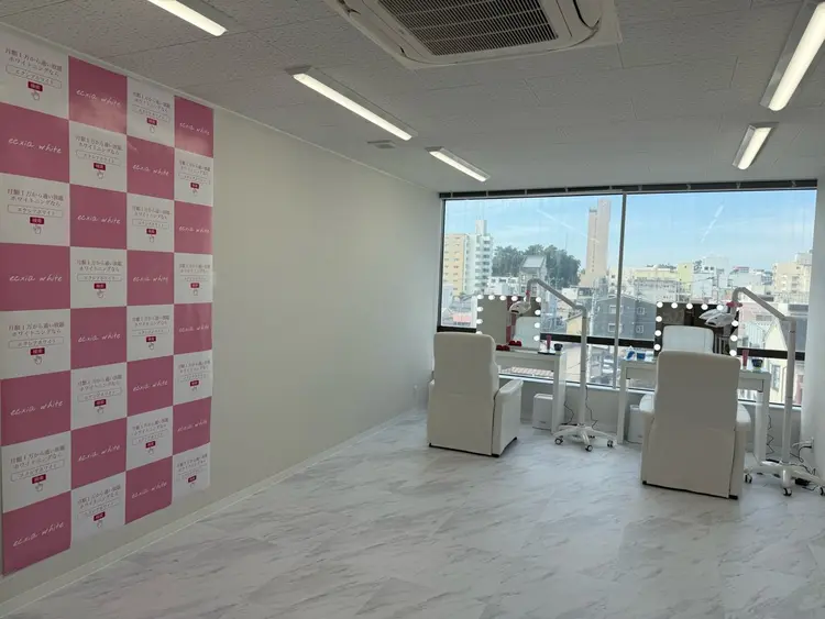 セルフホワイトニング エクシア浜松店の内観・外観2