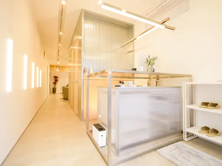 TORCH EYELASH GARDEN 鵠沼海岸店の内観・外観3