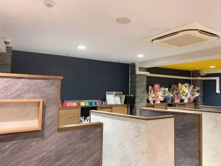 Nail Annの内観・外観1