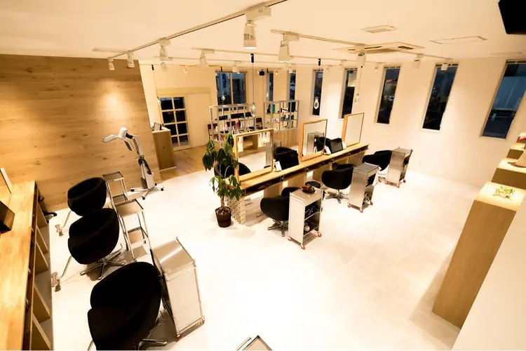 ストーリア郷東店の内観・外観1