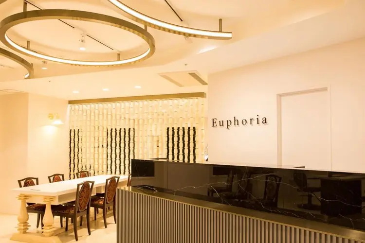Euphoria 銀座本店の内観・外観1