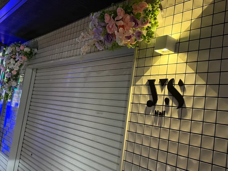 YS nailの内観・外観3