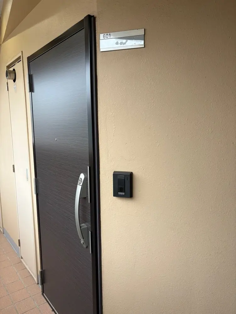 ネイルサロンMiki【フィルイン/ワンホン/長さだし】の内観・外観3