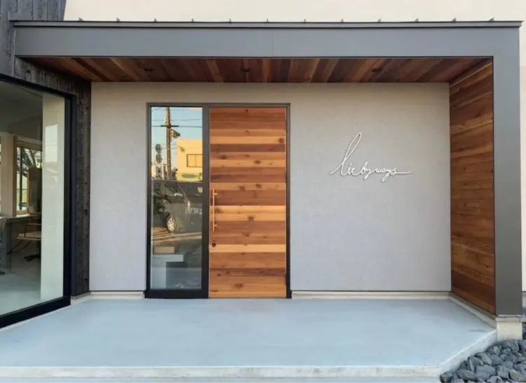 Lit by waysの内観・外観1