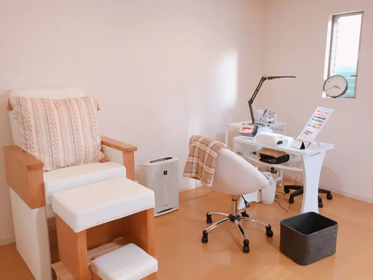 akaringo nailの内観・外観1