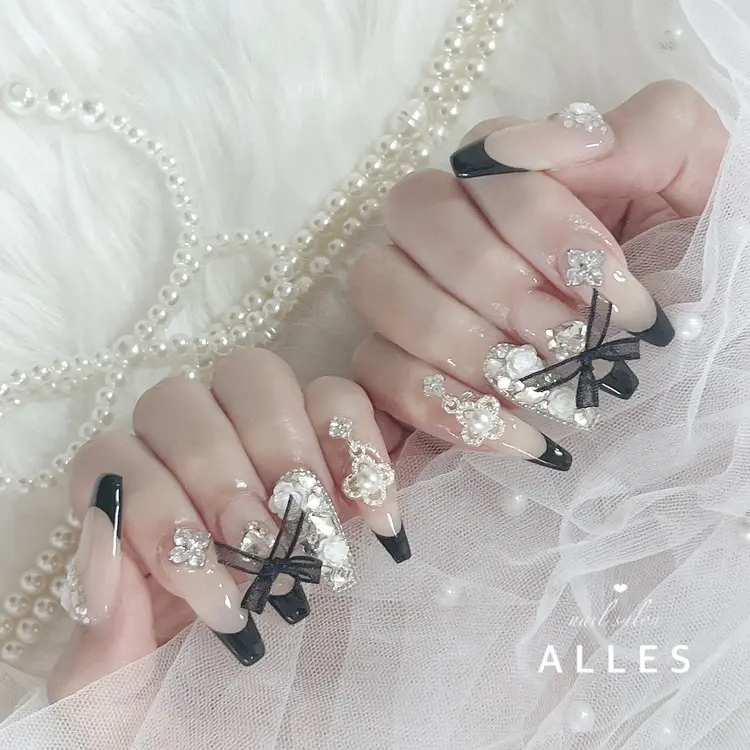 nailsalon ALLESの内観・外観1