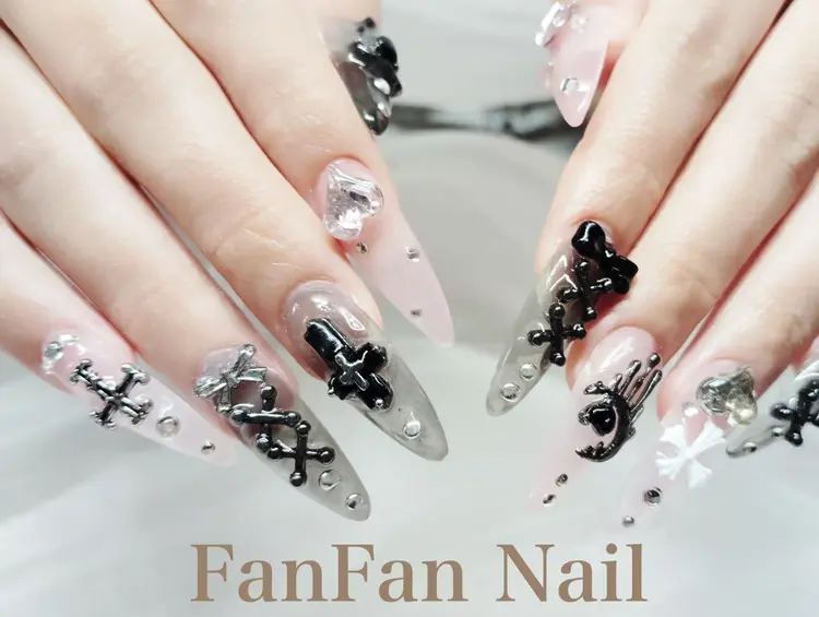 FanFanNailSalonYokohamaの内観・外観1