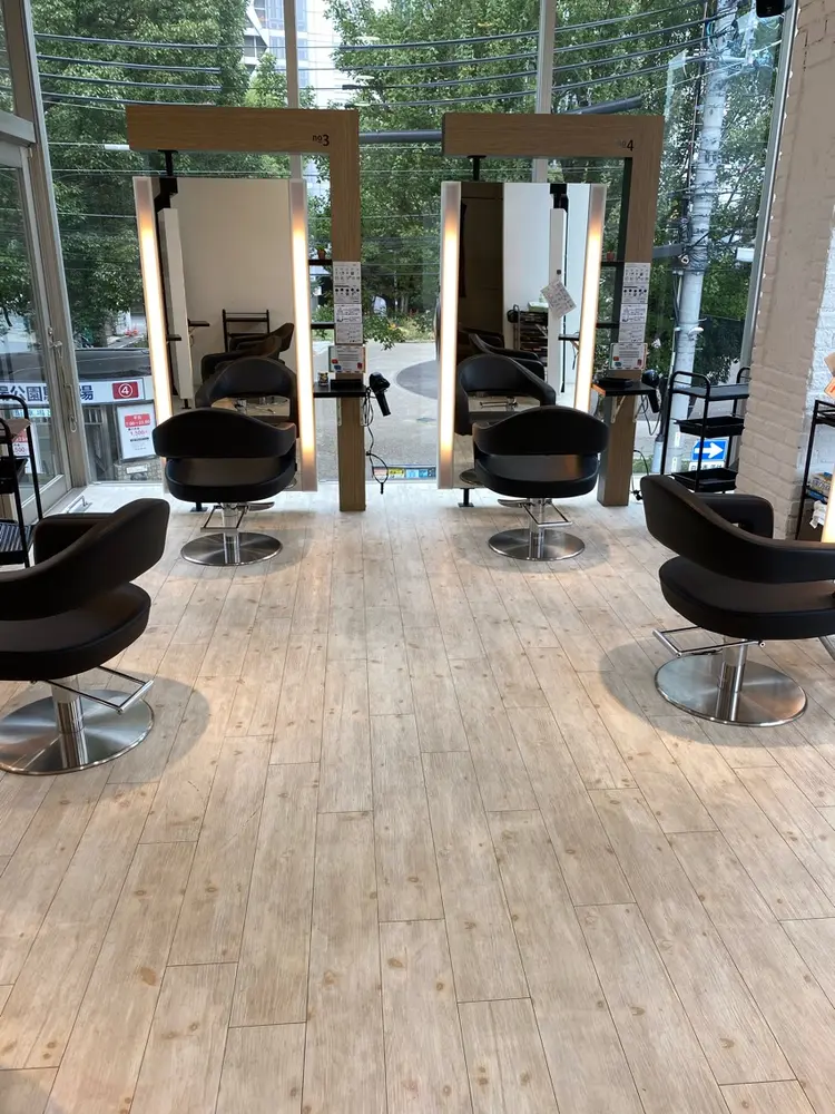 enne栄店 /ブリーチ/ブリーチカラー/ダブルカラー/髪質改善/ケアブリーチ【エン】の内観・外観3