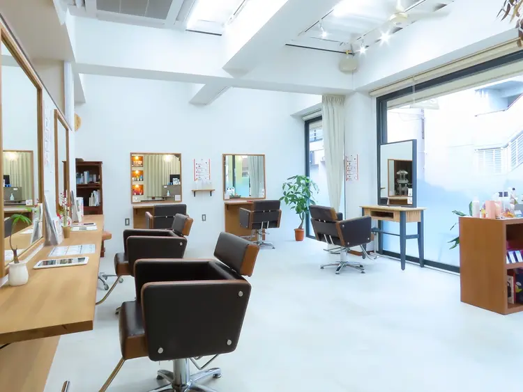 T.C.S元住吉店の内観・外観1