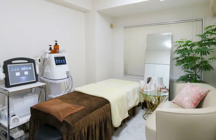 秒速小顔自由が丘店の内観・外観2