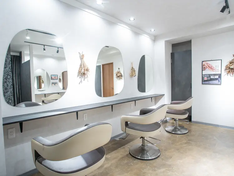 salon LEPIAの内観・外観1