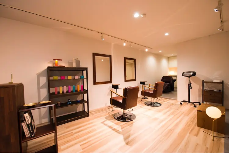 WAWA HAIR SALON高円寺の内観・外観1