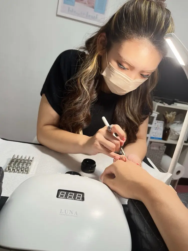 nailsalon M'u『エムユー』の内観・外観1
