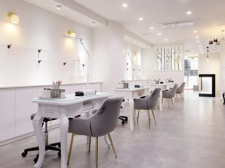 ネイルマジック仙台一番町店の内観・外観3