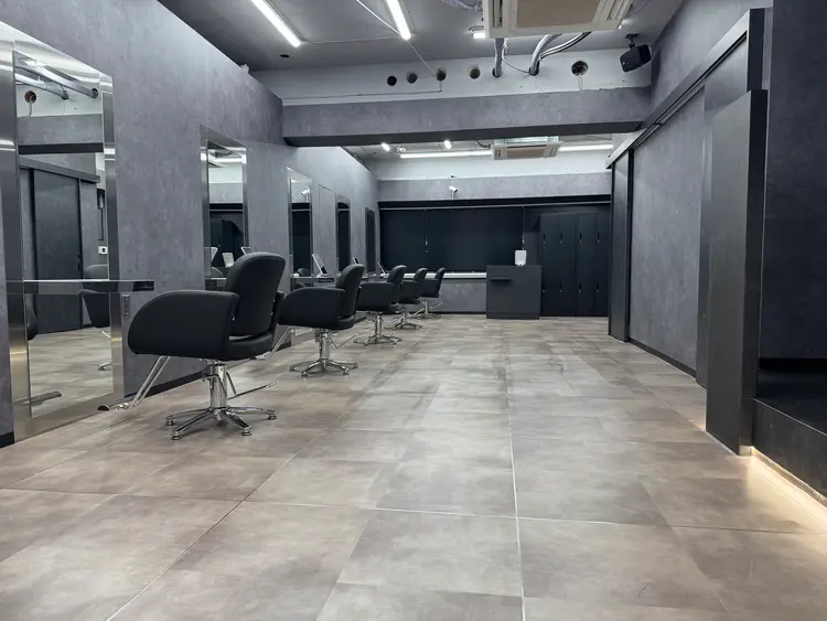 CYNTHIA DUE新宿 髪質改善の内観・外観3