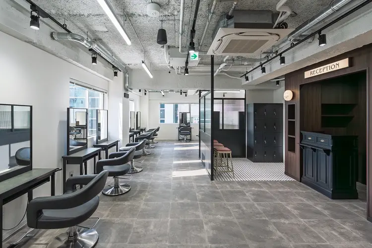 101の内観・外観2