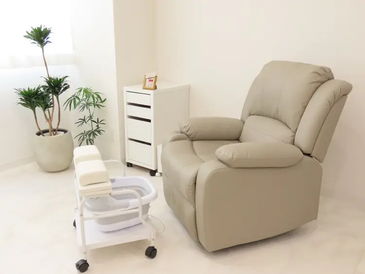 ecco nail紫竹山店の内観・外観2