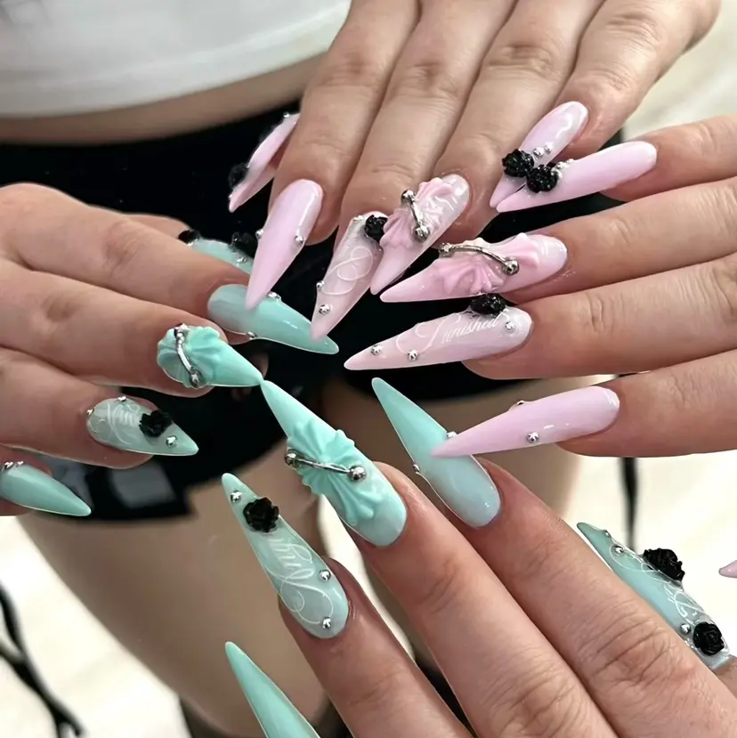 MOMOKA ★池袋nailの掲載