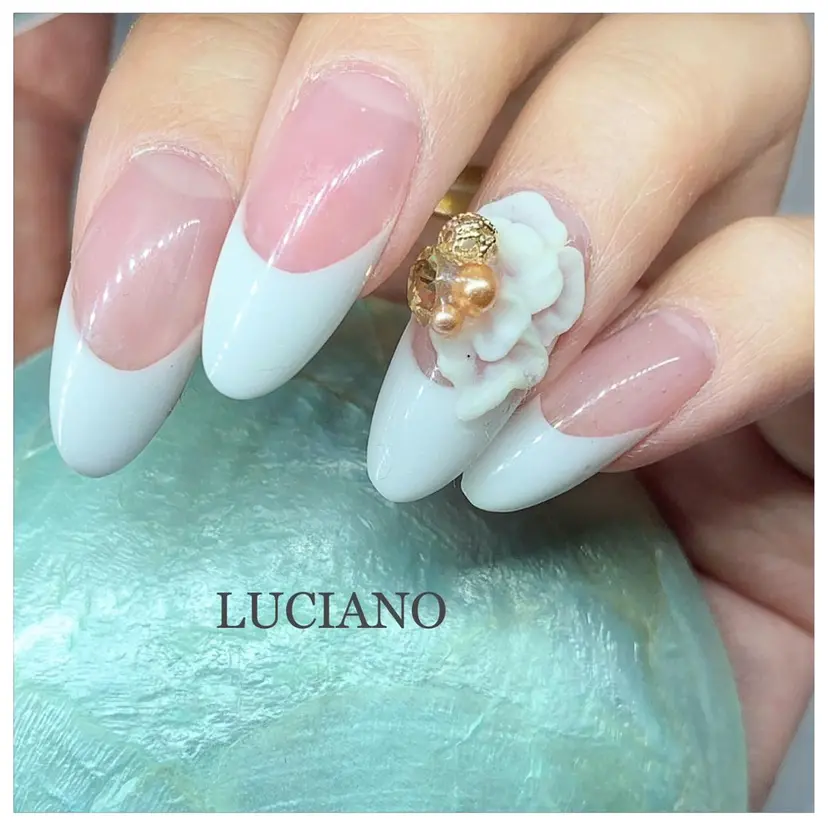 nail salon LUCIANOの掲載