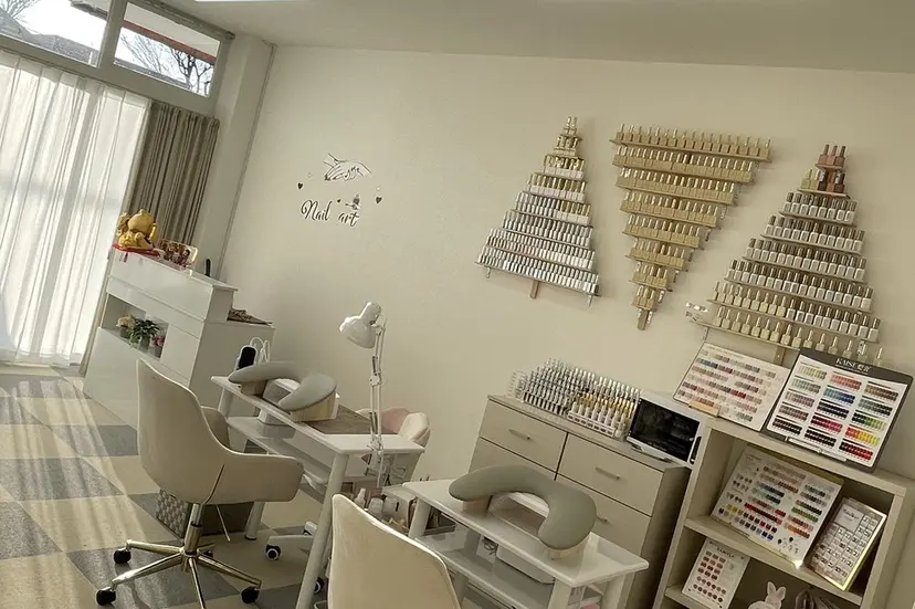 Lucky Nailの掲載