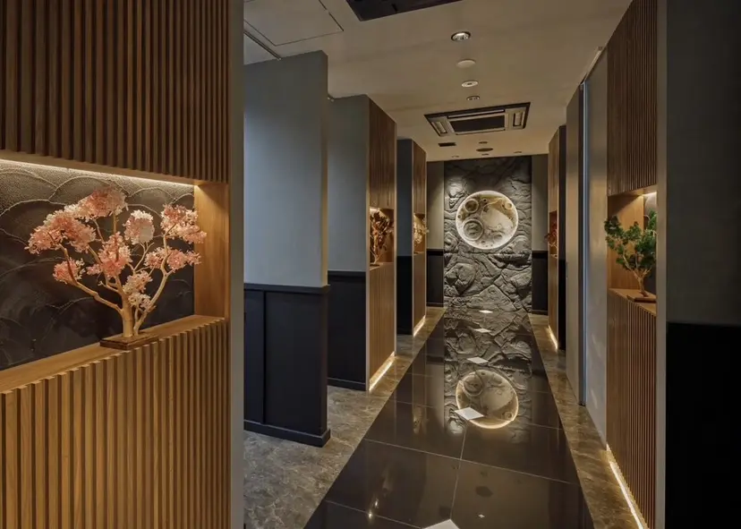ヒロ銀座 池山充の掲載