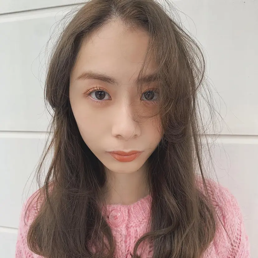 mayu🤍 透明感カラーの掲載