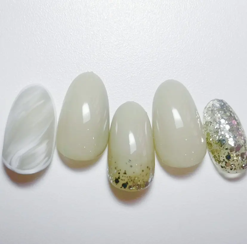 Ito Aiの掲載