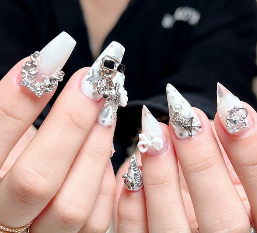 chili nail salonの掲載