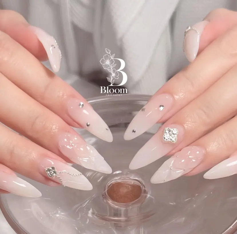 nail salon Bloomの掲載