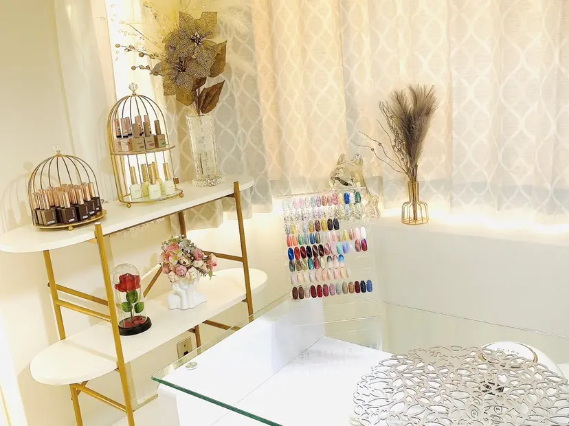 EMILY NAILの掲載