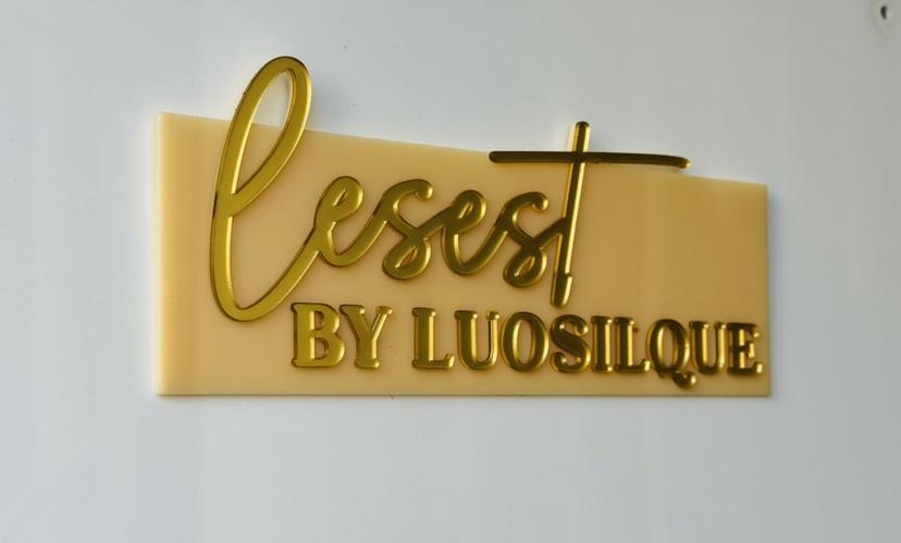 Lesest 立川 mamiの掲載