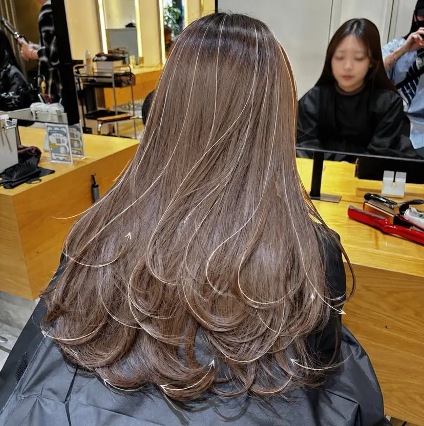 ✂️レイヤー✂️ ✨透明感カラー✨祥吾の掲載