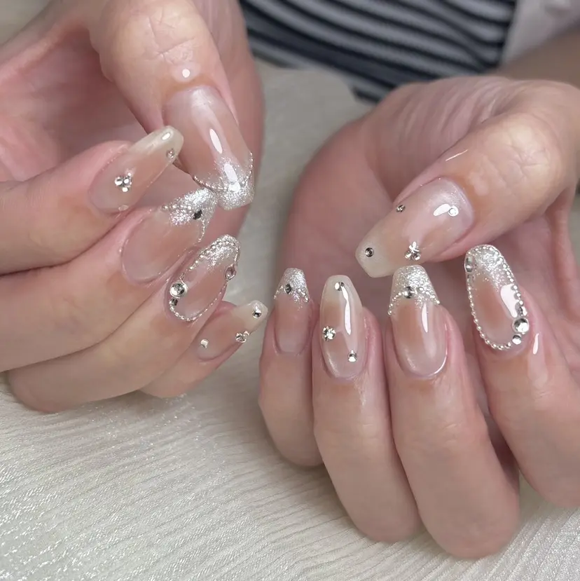 NAIL ROOM Charmeの掲載