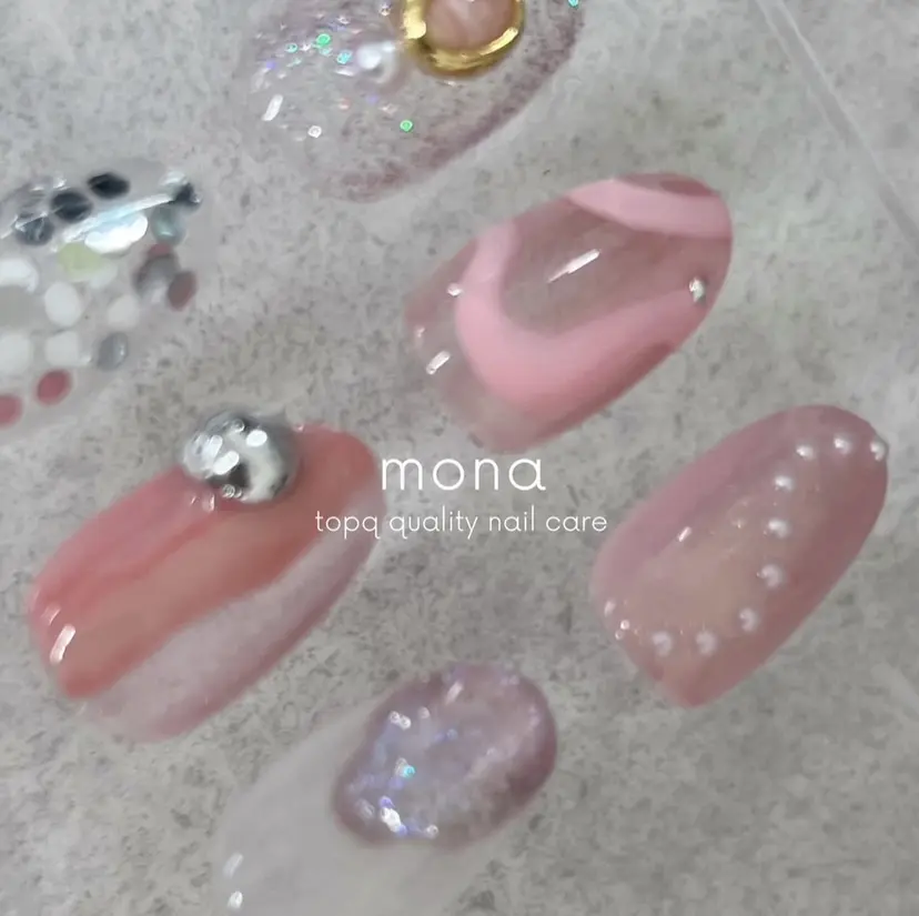 mona .AMI♡の掲載