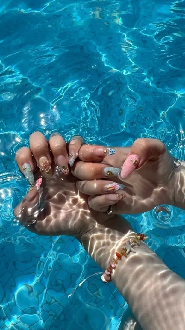 心斎橋　Nail SIRANGANAの掲載