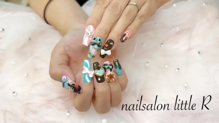 Nailsalon Little Rの掲載