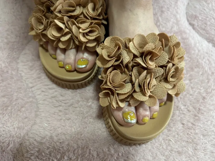 Asemota Shihoの掲載