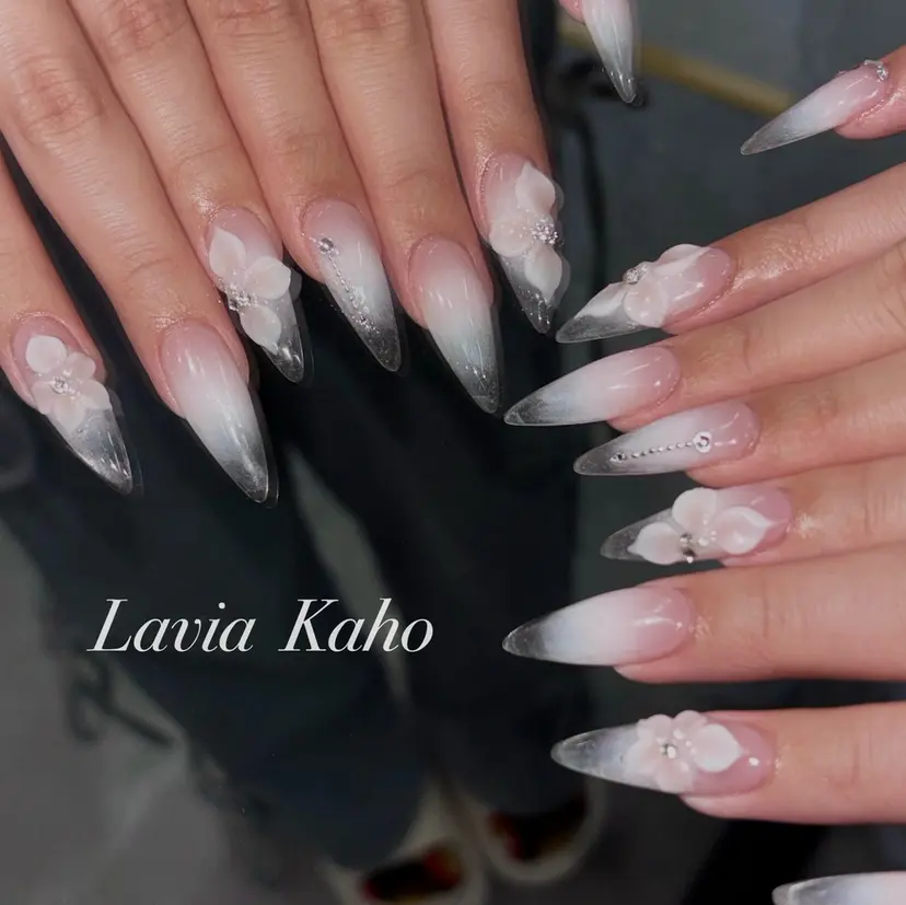Lavia🎀 kahoの掲載
