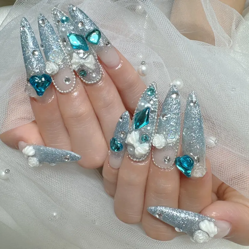 Bell nailの掲載