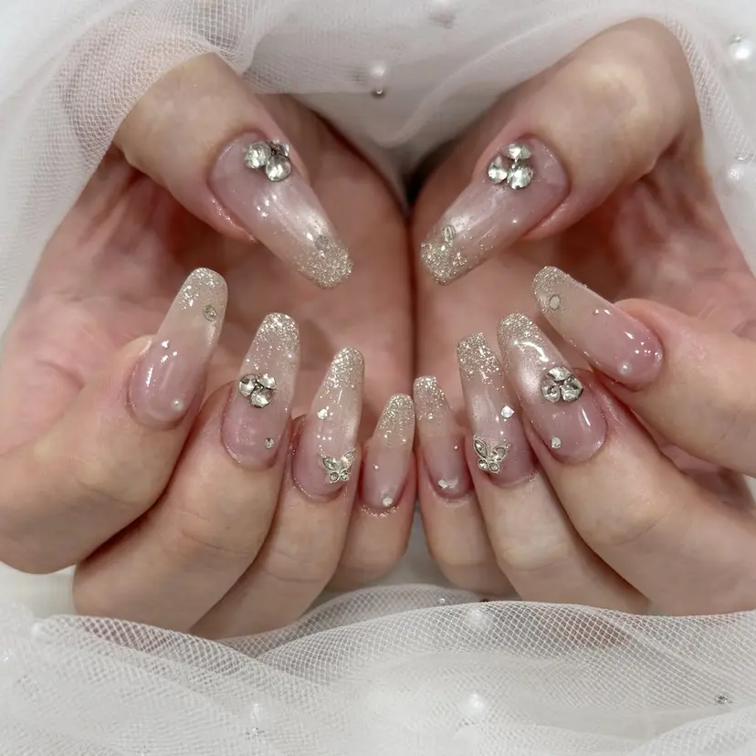 GLANDOLL AOIの掲載